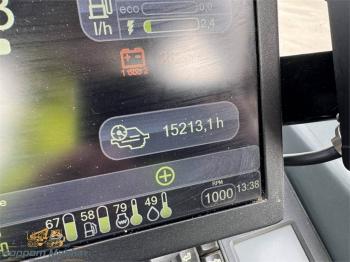 KOMATSU 8454 media