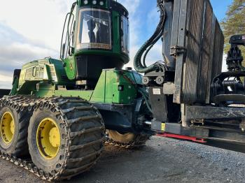 JOHN DEERE 1910G4 media